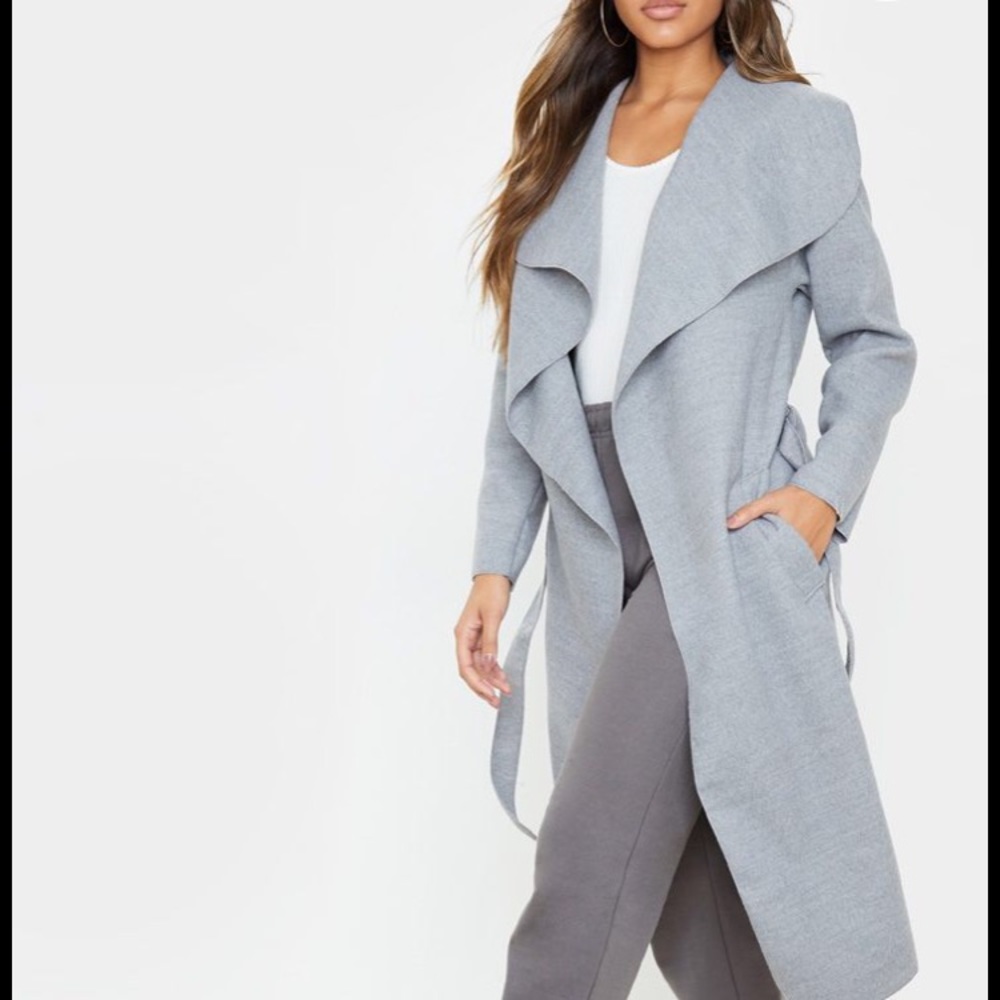 Pretty Little Thing Veronica Oversized Wrap Coat